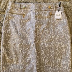 NWT Calvin Klein Cream Snakeskin Pencil Skirt